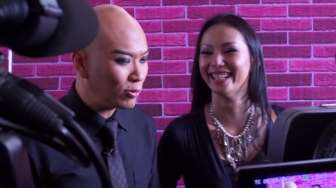 Deddy Corbuzier Sumringah Bertemu Mantan Istri