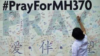 Kopilot MH370 Sempat Berupaya Menelepon dari "Handphone"-nya