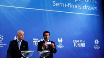\"Drawing\" semi final Liga Champions di Markas UEFA, Nyon, Jumat (11/4). [Reuters/Denis Balibouse]