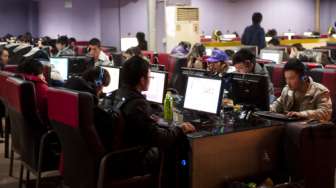 Atasi Kecanduan Internet, Remaja Cina Potong Tangannya Sendiri