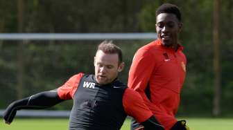 Rooney Cedera Saat Latihan