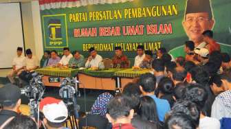 Ketua Dewan Pembina Partai Gerindra Prabowo Subianto bersilaturahmi ke markas besar Partai Persatuan Pembangunan di jalan Diponegoro Jakarta, Jumat (18/4). [suara.com/Adrian Mahakam]