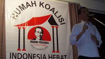 Jokowi Resmikan Rumah Koalisi Indonesia Hebat di Rumah Pengusaha Mooryati Sudibyo