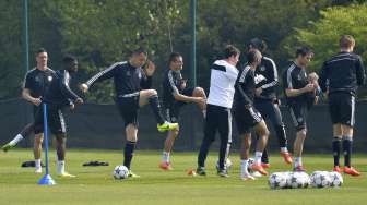 Latihan punggawa Chelsea jelang leg pertama semifinal Liga Champions [Reuters/Toby Melville]