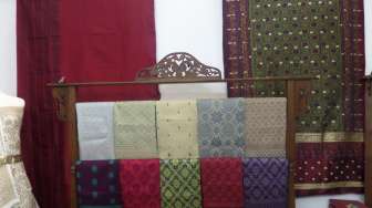 Cantiknya Songket Spansil dari Palembang 