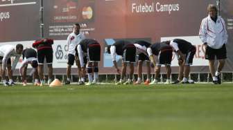 Punggawa Benfica berlatih di Seixal jelang leg pertama babak semifinal Liga Europa kontra Juventus [Reuters/Rafael Marchante]