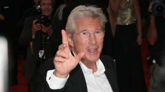 Wah, Richard Gere Dikira Gembel Beneran