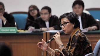 Mantan Menteri Keuangan Sri Mulyani di Pengadilan Negeri Tindak Pidana Korupsi Jakarta, Jumat (2/5). [suara.com/Adrian Mahakam] 