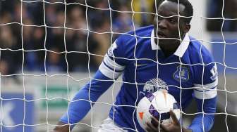 Romelu Lukaku usai mencetak gol ke gawang City [Reuters/Russell Cheyne]