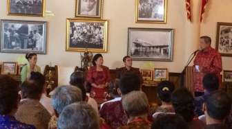 SBY Dapat Penghargaan dari The Soekarno Center