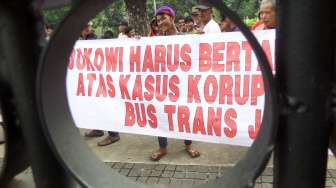 KPK Didesak Ambil Alih Penanganan Kasus Transjakarta Karatan