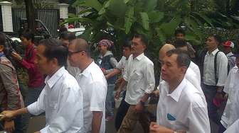 Daftar ke KPU, Jokowi Bantah Bolos Kerja 
