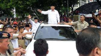 Prabowo Kunjungi Kediaman Hary Tanoesoedibjo