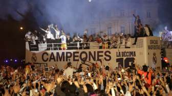 Ribuan Fans Madrid Sambut Juara Liga Champions 