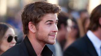 Liam Hemsworth Alami Cedera saat Syuting