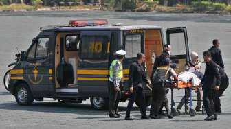 Simulasi pengamanan calon presiden di kompleks Akademi Kepolisian (Akpol), di Semarang, Jateng, Kamis (5/6). [Antara/R. Rekotomo]