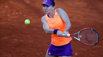 Simona Halep Tantang Sharapova di Final Prancis Terbuka