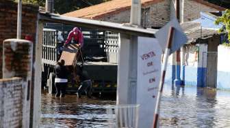 Banjir Dahsyat Terjang Paraguay, 100.000 Warga Mengungsi