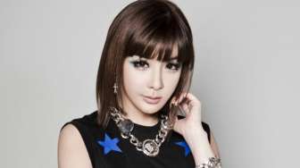 Rumor Park Bom "2NE1" Selundupkan Narkoba, Ini Penjelasan Yang Hyun Suk 