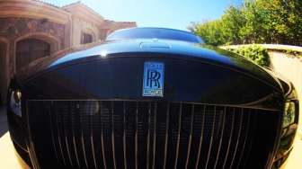 Rolls Royce Wraith Milik Travis Barker Diubah