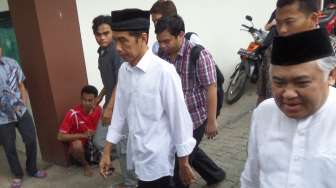 Jokowi Solat Jumat di PP Muhammadiyah