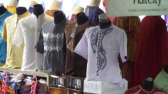 Pasar Tanah Abang, Surga untuk Berburu Baju Lebaran