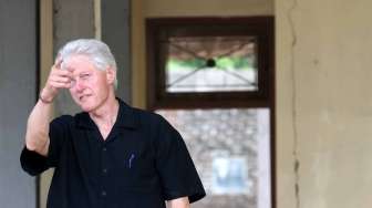 Clinton: Saya Nyaris Membunuh Osama