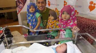 Begini "Quality Time" Irfan Hakim Bersama Anak