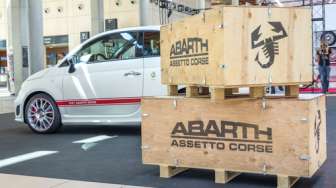 Abarth 500 Desain Seniman Indonesia Dilelang Tahun Ini