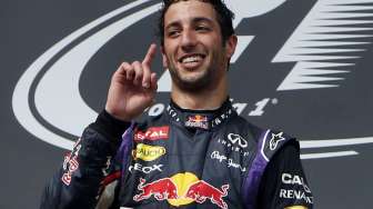 Ricciardo Menangi GP Hungaria