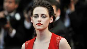 Kristen Stewart Didepak dari "Snow White And The Huntsman 2"