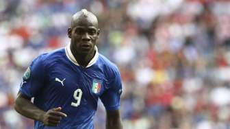 Petinggi FA Polandia Sebut Balotelli Tak Layak di Timnas Italia