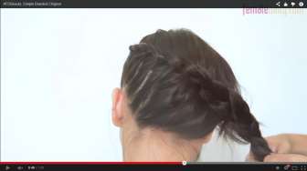 Tips Kepang Rambut Agar Tak Tampak Kuno 