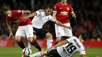 Januzaj Penerus Nomor Punggung Giggs 