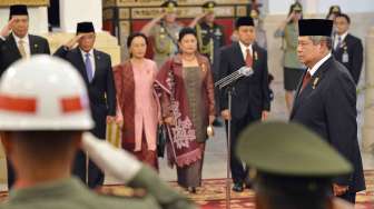 Upacara Pengukuhan Pasukan Pengibar Bendera Pusaka (Paskibraka) Tahun 2014 di Istana Negara, Jakarta, Kamis (14/8). [Antara/Widodo S. Jusuf]