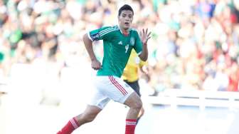 Raul Jimenez, Pilar El Tri di Skuat Diego Simeone