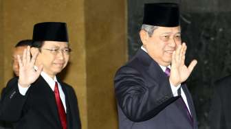 Presiden Susilo Bambang Yudhoyono dan seluruh Jajaran Menteri Kabinet Indonesia Bersatu Jilid II serta Anggota DPR RI menghadiri Sidang Bersama DPR dan DPD RI di Gedung Paripurna komplek DPR-MPR RI Jakarta, Jum'at (15/8). [suara.com/Kurniawan Mas'ud]