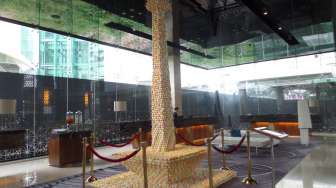 Indahnya Replika Monas dari Macarons 