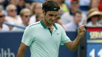 Federer Rebut Gelar Juara ke-80
