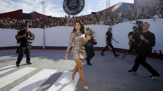 Nicki Minaj tiba di lokasi MTV Music Awards di  Inglewood, California, Minggu (24/8). [Reuters/Mario Anzuoni] 