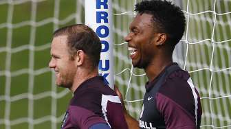  Sturridge Dipastikan Absen Lawan Swiss 