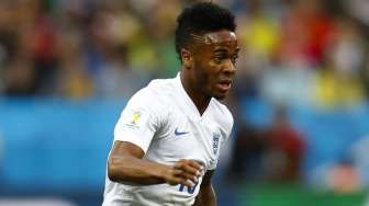 Pemain Liverpool Ini Mengagumi Raheem Sterling 