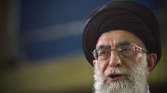 Ayatollah Ali Khamenei Jalani Operasi Prostat