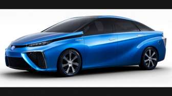 "Fuel Cell Vehicle" Toyota Dijual Mulai 2015