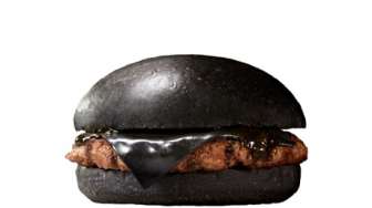 Burger Hitam Persembahan Burger King Jepang