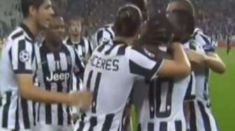 Dua Gol Tevez Bawa Juventus Atasi Malmo