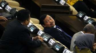 Majelis Pemusyawaratan Rakyat (MPR) menggelar sidang paripurna, di Komplek Parlemen, Senayan, Jakarta, Senin (22/9). Salah satu agenda adalah pembentukan panitia ad hoc penyusunan tata tertib MPR. [suara.com/Rengga Satria]