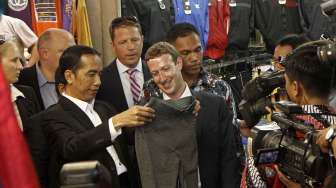 Foto: Mark Zuckerberg Blusukan ke Tanah Abang