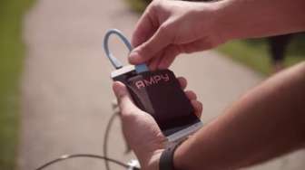  "Charger" Ini Canggih, Mampu Isi Ponsel Kalau Tubuh Anda Bergerak