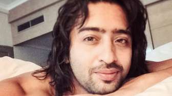 Shaheer Sheikh Selfie "Topless"